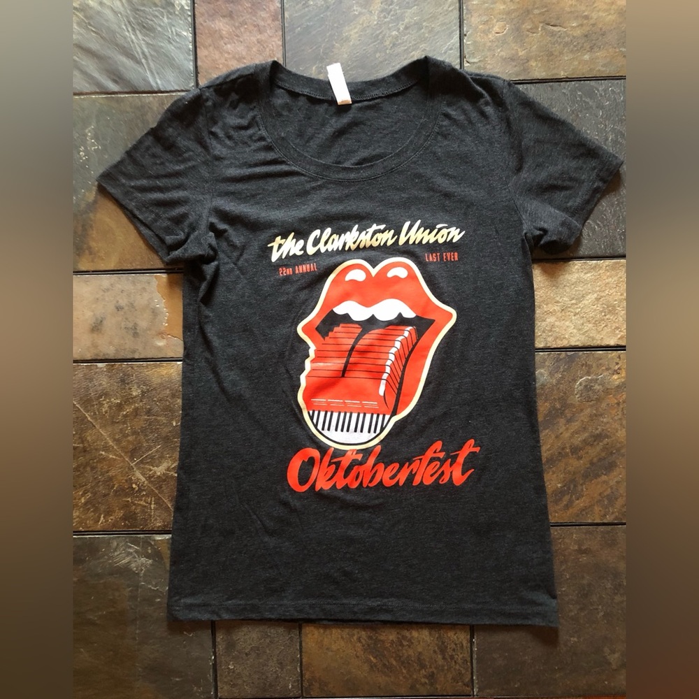 Clarkston Union Oktoberfest Ladies Large Fitted Tee Shirt Lips Piano Key Tongue - Picture 1 of 11